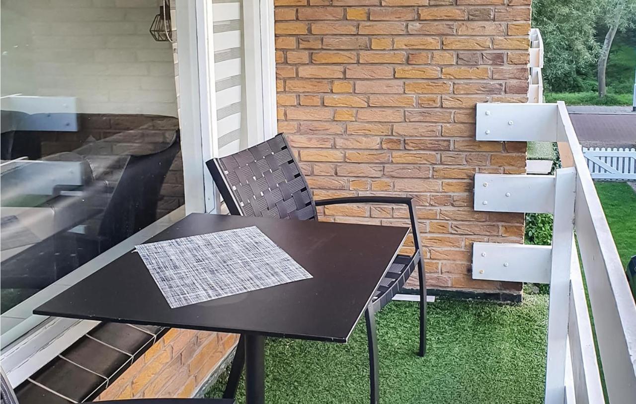 Cozy Apartment In Zoutelande With Wifi Exteriör bild