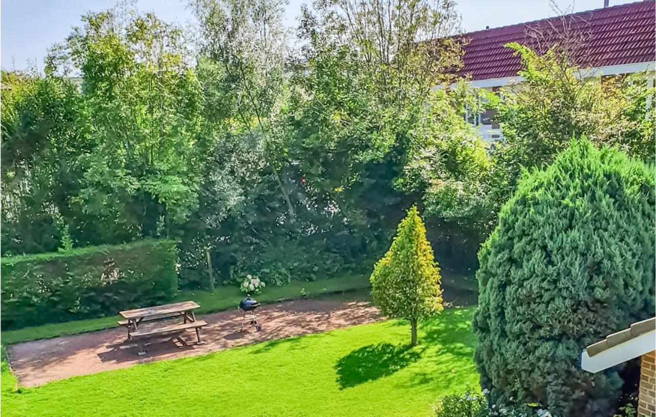 Cozy Apartment In Zoutelande With Wifi Exteriör bild